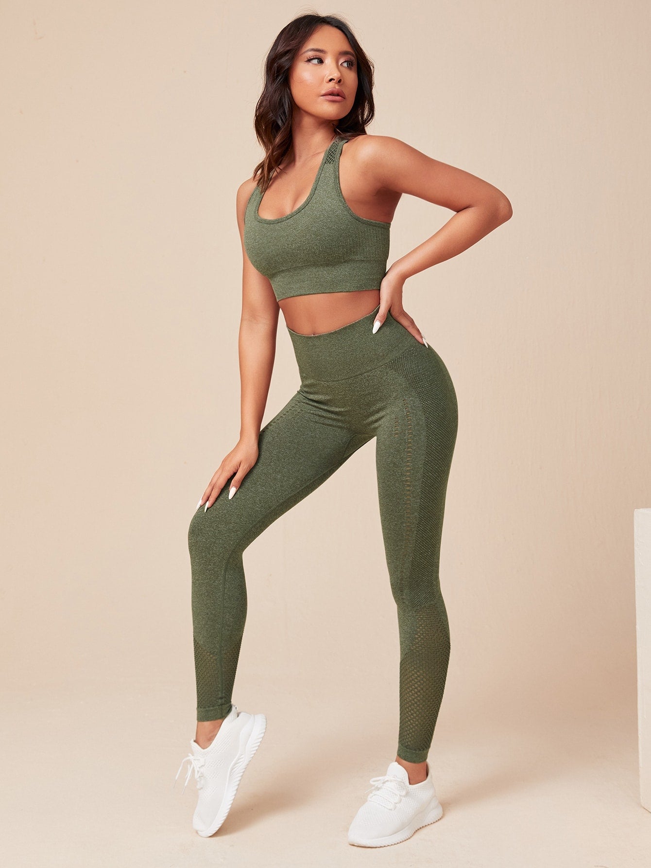 Seamless Sports Bra Wide Band Waist Fishnet Panel Leggings