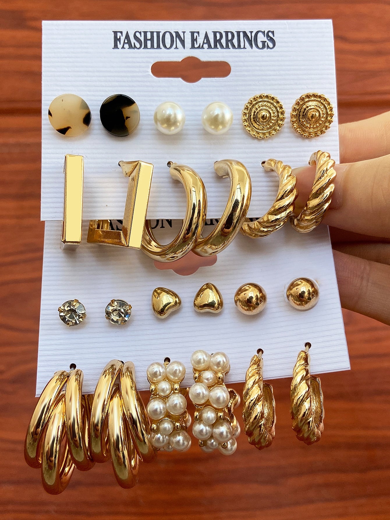 12pairs Faux Pearl Heart Decor Earrings