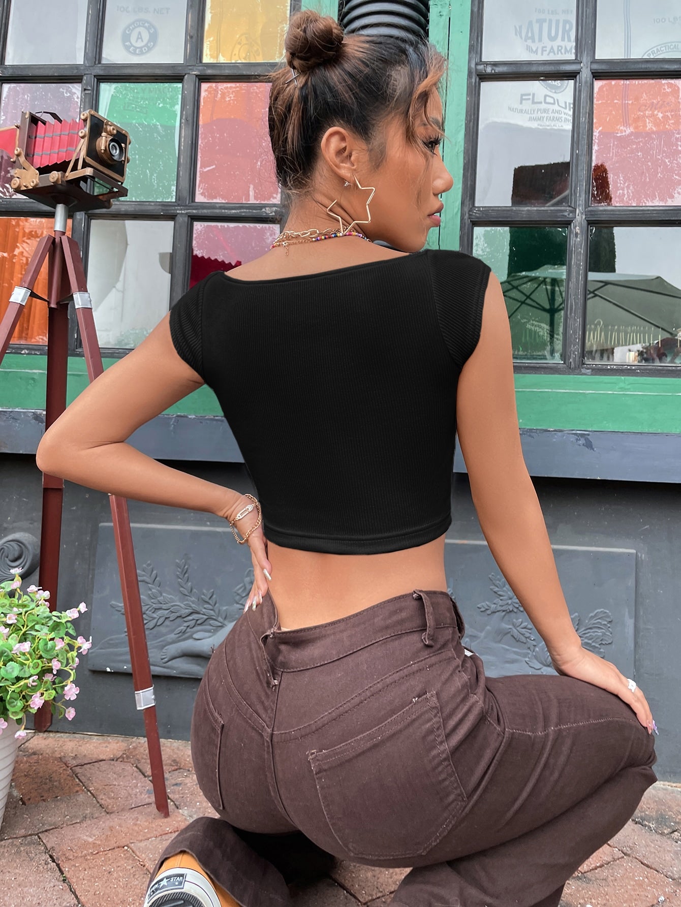 Sweetheart Neck Rib Knit Crop Tee