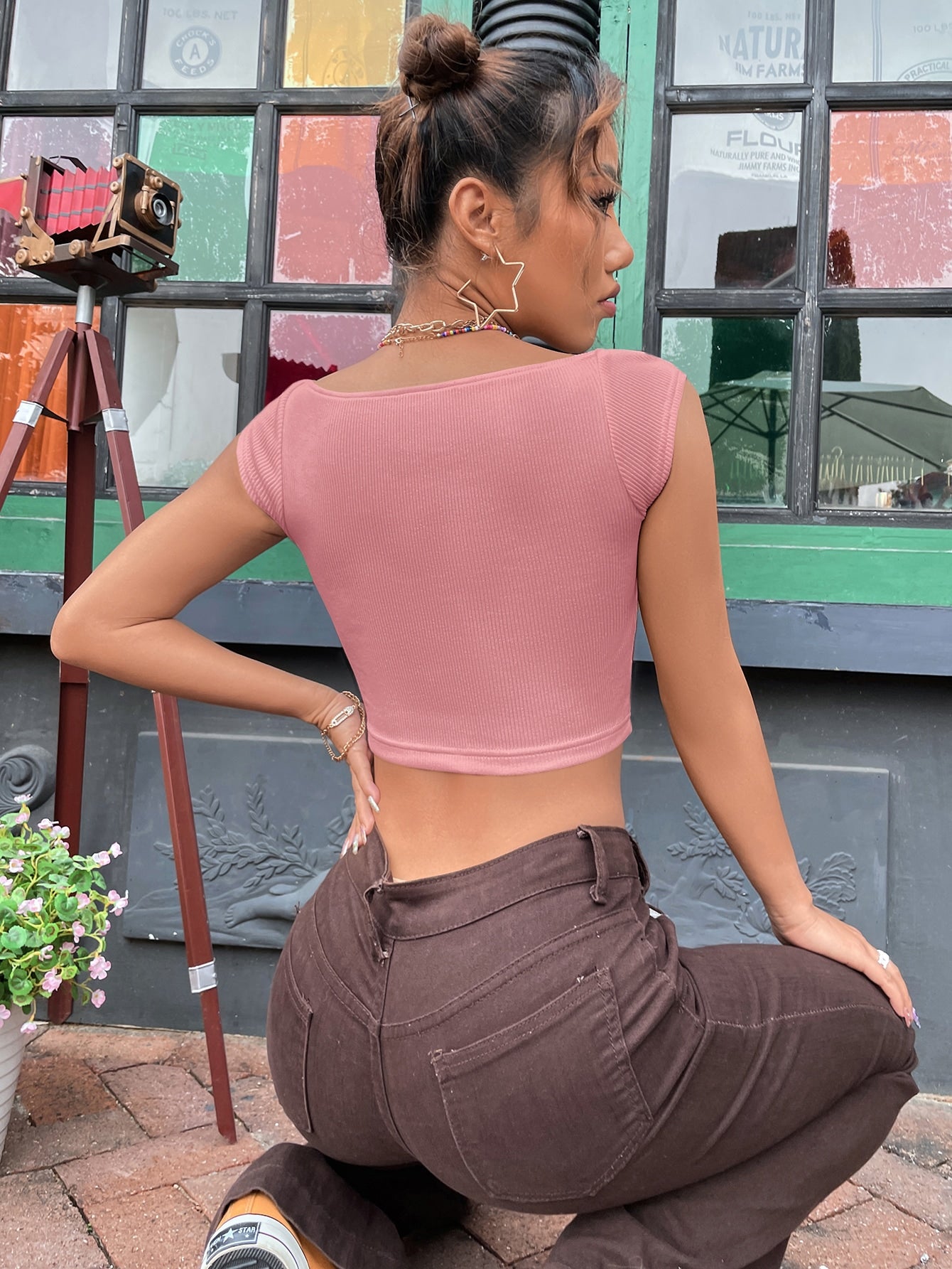 Sweetheart Neck Rib Knit Crop Tee